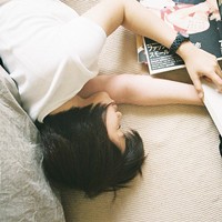 ůɫϵ����ͼ��ͨ����Ů���ɰ�ͷ��