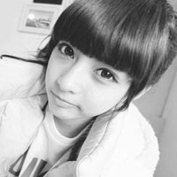 �򵥿ɰ� ����������ֵ�Ů��ͷ��