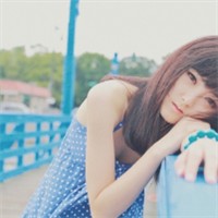 ������Ů�������Լ��Ĺµ����� Ψ���⾳ͷ��