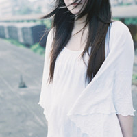 ������Ů�������Լ��Ĺµ����� Ψ���⾳ͷ��