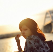 ������Ů�������Լ��Ĺµ����� Ψ���⾳ͷ��