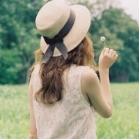 ������Ů�������Լ��Ĺµ����� Ψ���⾳ͷ��