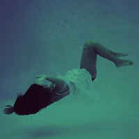 ˫�˺���Ů���ϼ�ͷ�� �⾳��Ψ�������