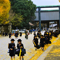 ���Կɰ�Ϊ�����ͷ�� ͯ���Ǻ�������