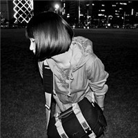 100���Ÿ�ʽ�����Ŀɰ���Ψ����Ů��ͷ��