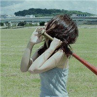 ����ˮ��Ϊ�����Ψ���⾳Ů��ͷ��