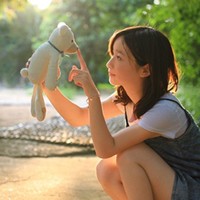 ����ˮ��Ϊ�����Ψ���⾳Ů��ͷ��