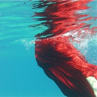 ����ˮ��Ϊ�����Ψ���⾳Ů��ͷ��