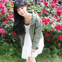 ������ռ����Ӿ� �뻨�йص�Ψ��ͷ��