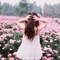 ������ռ����Ӿ� �뻨�йص�Ψ��ͷ��