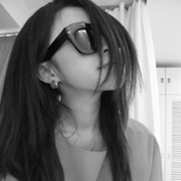 �����ഺ��Сʱ�� Ψ��ʱ��Ů��ͷ��