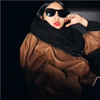 ���ڲʻ�Ůͷ����Ӳ�֪���ҿ�����Ļ�ɫͷ���ж�ʹ