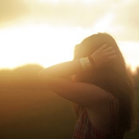 ���⾳QQͷ�� �͸�����ϲ��Ψ����Ů��