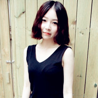 ����ɫŮͷ�ٴ���Ϯ ����ѡ�ʺ���ķ��