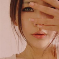 �ɰ�����ͷ�� ����Ψ��·���ϵ�Ů����