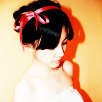 �ɰ�����ͷ�� ����Ψ��·���ϵ�Ů����