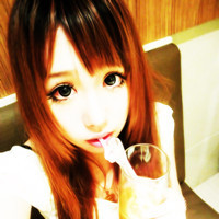 �ɰ�����ͷ�� ����Ψ��·���ϵ�Ů����