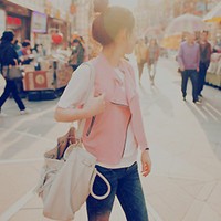 ������Ů�����ͷ����˵�㻹���Ű����ⶫ��