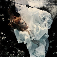 ������Ψ���⾳�е�ŷ��Ů��QQͷ��