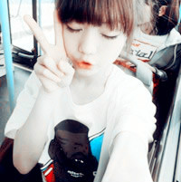 ����ɫŮ��ʱ������ͷ�� ���صĸ���ɫ��