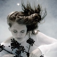 Ψ������ͷ�� �ں���û����ĺ���