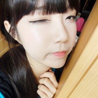 100��������ʱ����ɰ��Ƶ�Ů������ͷ��