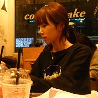 100��������ʱ����ɰ��Ƶ�Ů������ͷ��