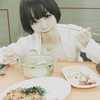 100��������ʱ����ɰ��Ƶ�Ů������ͷ��