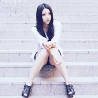 100��������ʱ����ɰ��Ƶ�Ů������ͷ��