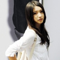 100��������ʱ����ɰ��Ƶ�Ů������ͷ��