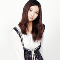 100��������ʱ����ɰ��Ƶ�Ů������ͷ��