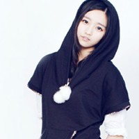 100��������ʱ����ɰ��Ƶ�Ů������ͷ��