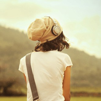 ���ڷ�������Ů��ͷ�� �����⾳��ɰ����