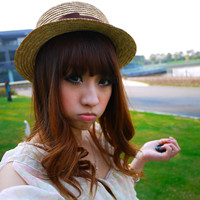 ����Ů������ʱ��ͷ�� �ɰ�����Ϊ�������