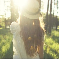 ����һ��Ψ���⾳ͷ�� ĭ�s����������ͷ��