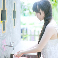 ����һ��Ψ���⾳ͷ�� ĭ�s����������ͷ��