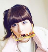 ���ִ�����Ů��QQͷ�� ����СС������