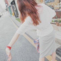 �ɰ��мд�Ψ����Ů��QQͷ�� 80���ŷ���