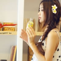 �ɰ��мд�Ψ����Ů��QQͷ�� 80���ŷ���