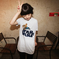 ��ϵ����Ů�˶��� �Ͼ��ʺܸߵ�Ů��ͷ��