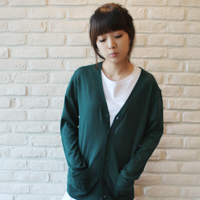 ��ϵ����Ů�˶��� �Ͼ��ʺܸߵ�Ů��ͷ��