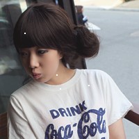 ��ϵ����Ů�˶��� �Ͼ��ʺܸߵ�Ů��ͷ��