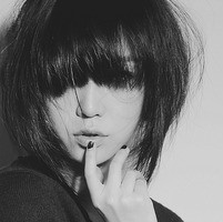 ������ ��ϫ������Ů��ʱ�л��ͷ��