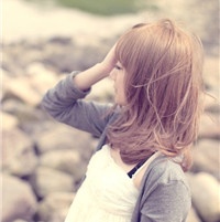 ������ ��ϫ������Ů��ʱ�л��ͷ��