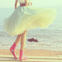 ���ź�������Ψ���⾳Ů��ͷ��ڶ���