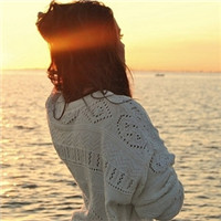 ���ź�������Ψ���⾳Ů��ͷ��ڶ���