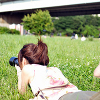 ���ַ�񲻶�� �������Ů��ͷ��