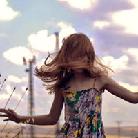 80�ż�Լ���Ů��ͷ�� ÿ�ܾ��ʾ���