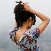 80�ż�Լ���Ů��ͷ�� ÿ�ܾ��ʾ���