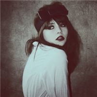 �����Ƿϵ�ŷ�����ڰ�Ů��ͷ��